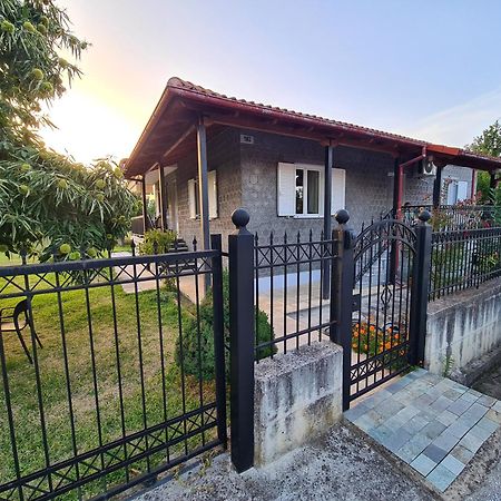 Villa Anna Paliókastron Exterior foto